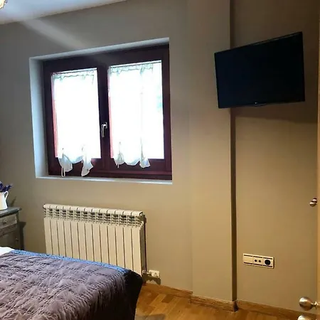 Апартаменты Acogedor En El Corazon Del Valle Les Bordes